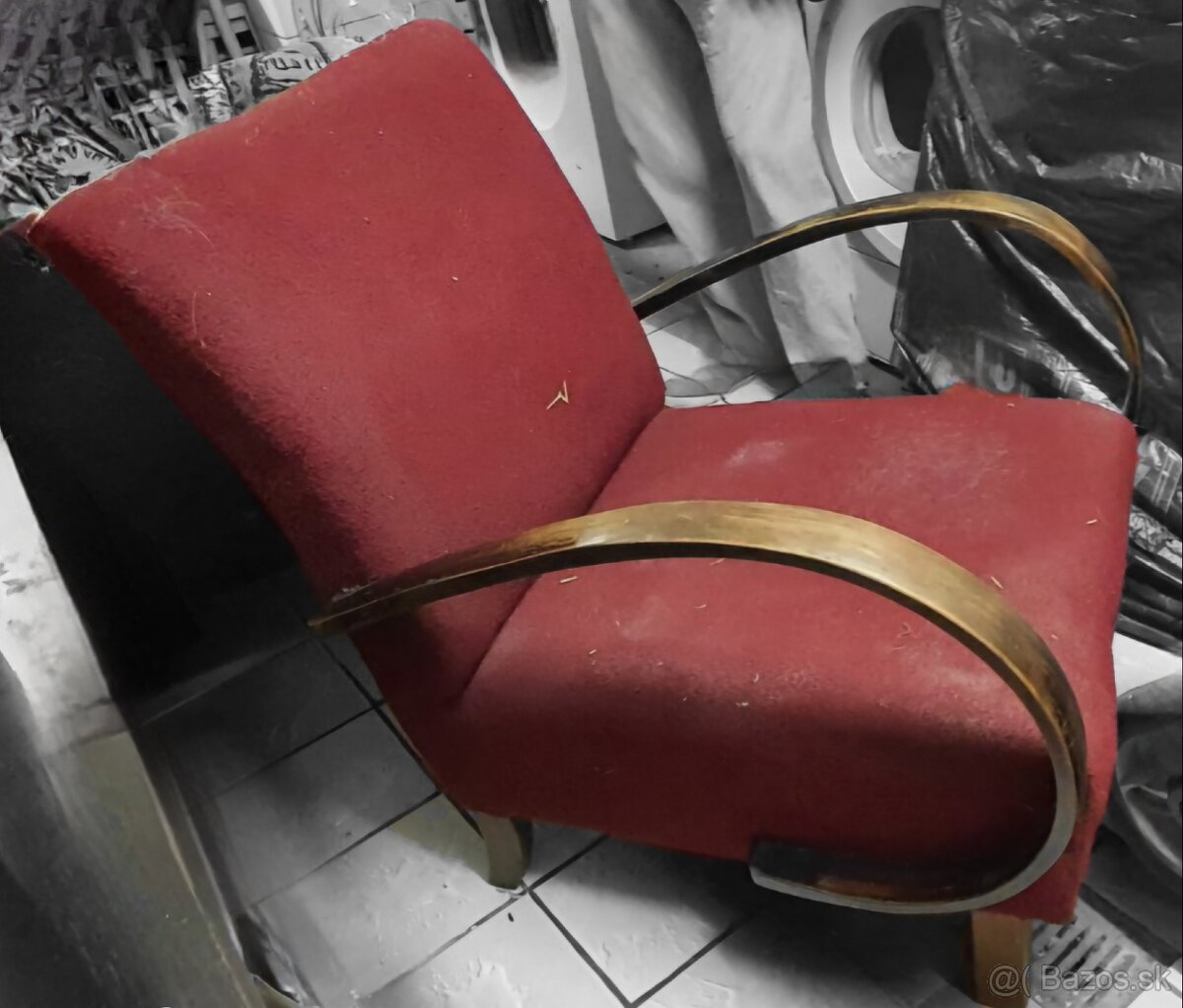 Retro kreslo Halabala