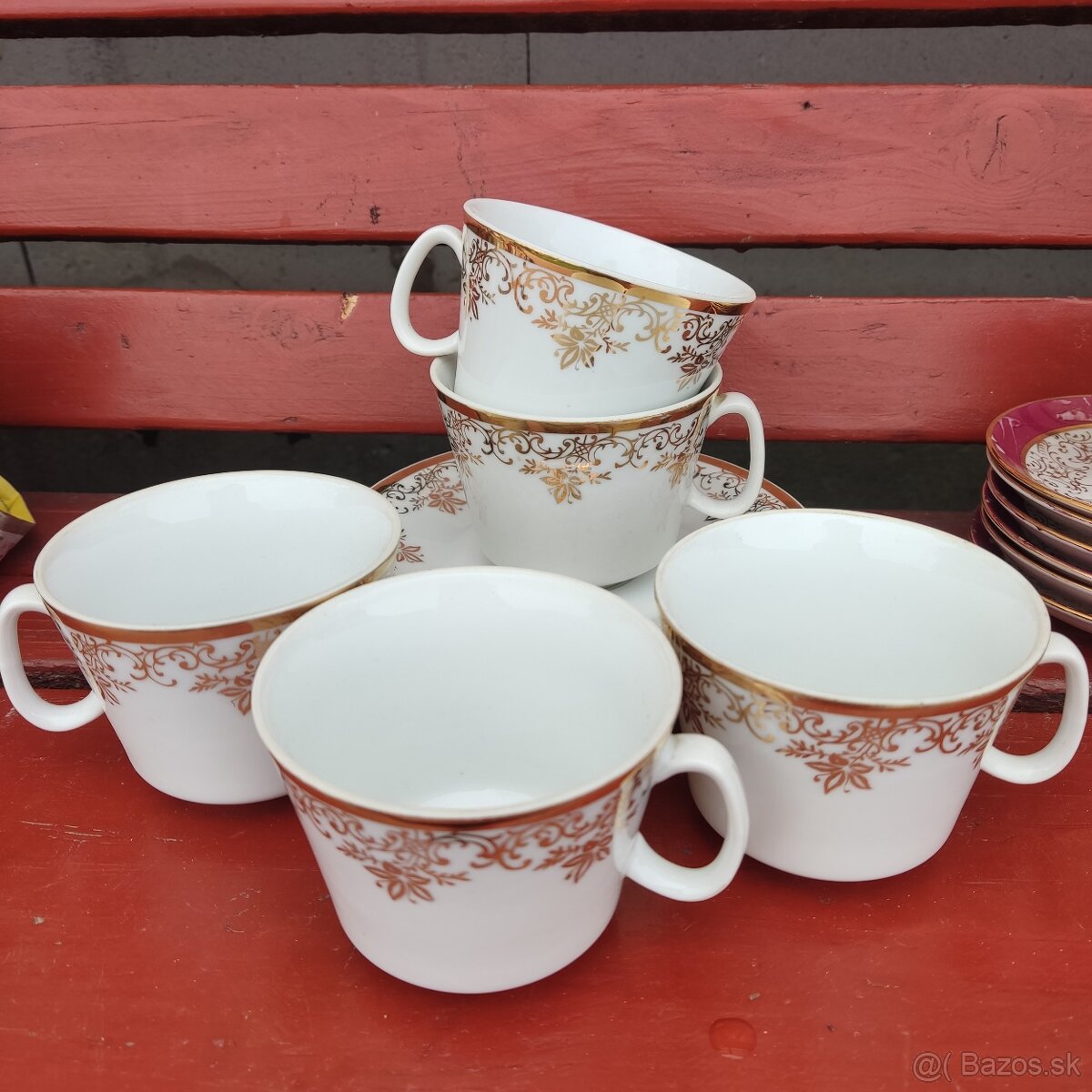Porcelánové šálky