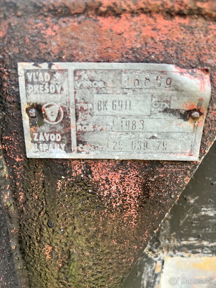 KÚPIM ZADNÉ OKNO NA PREŠOVSKÚ KABÍNU