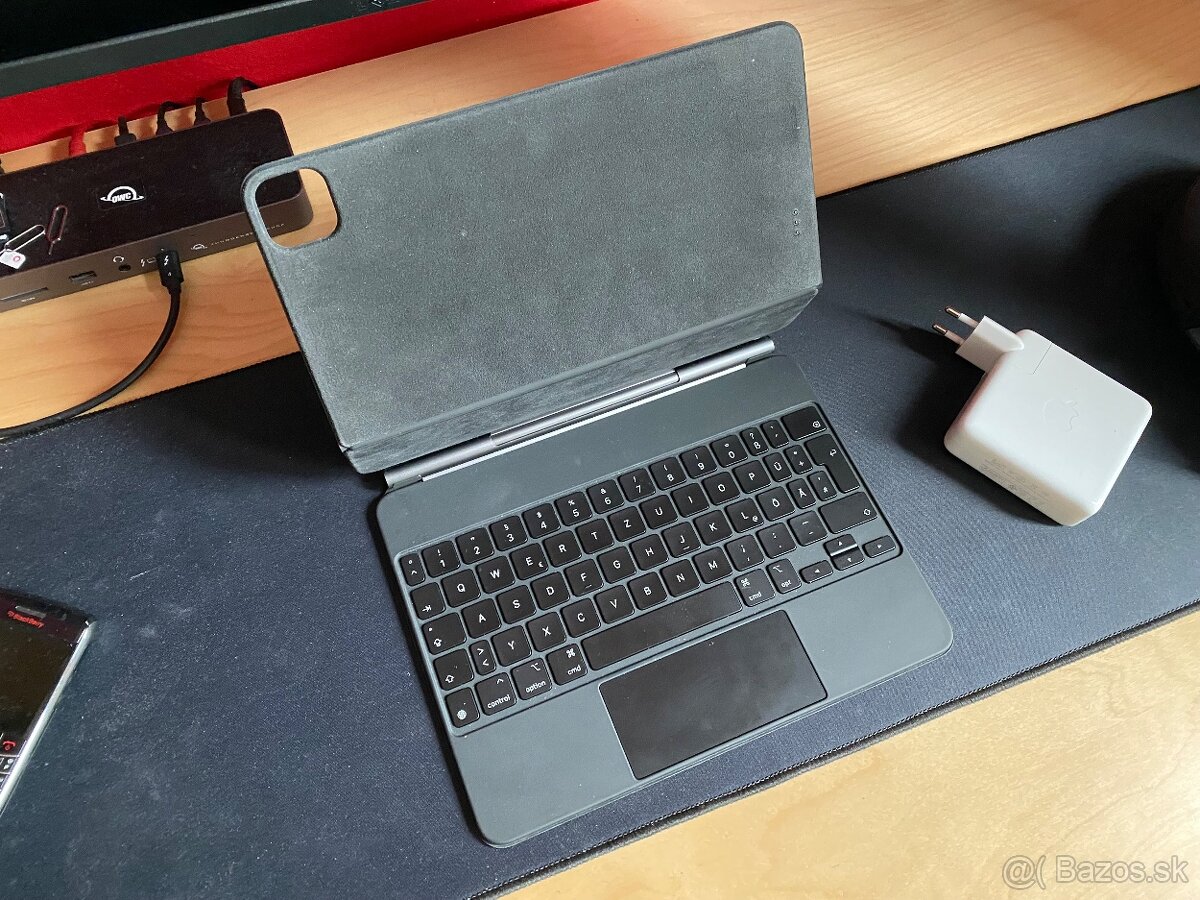 Apple Magic Keyboard - iPad Pro 11 (2018-2022)
