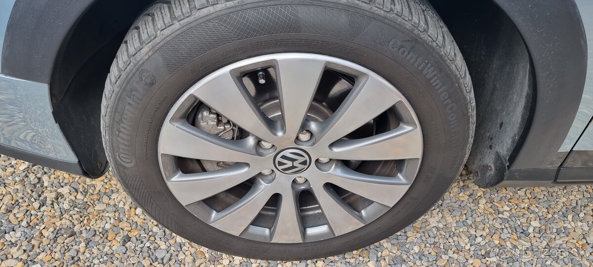 Predám originál VW Adelaide elektróny 5x112 r16 7J ET45/