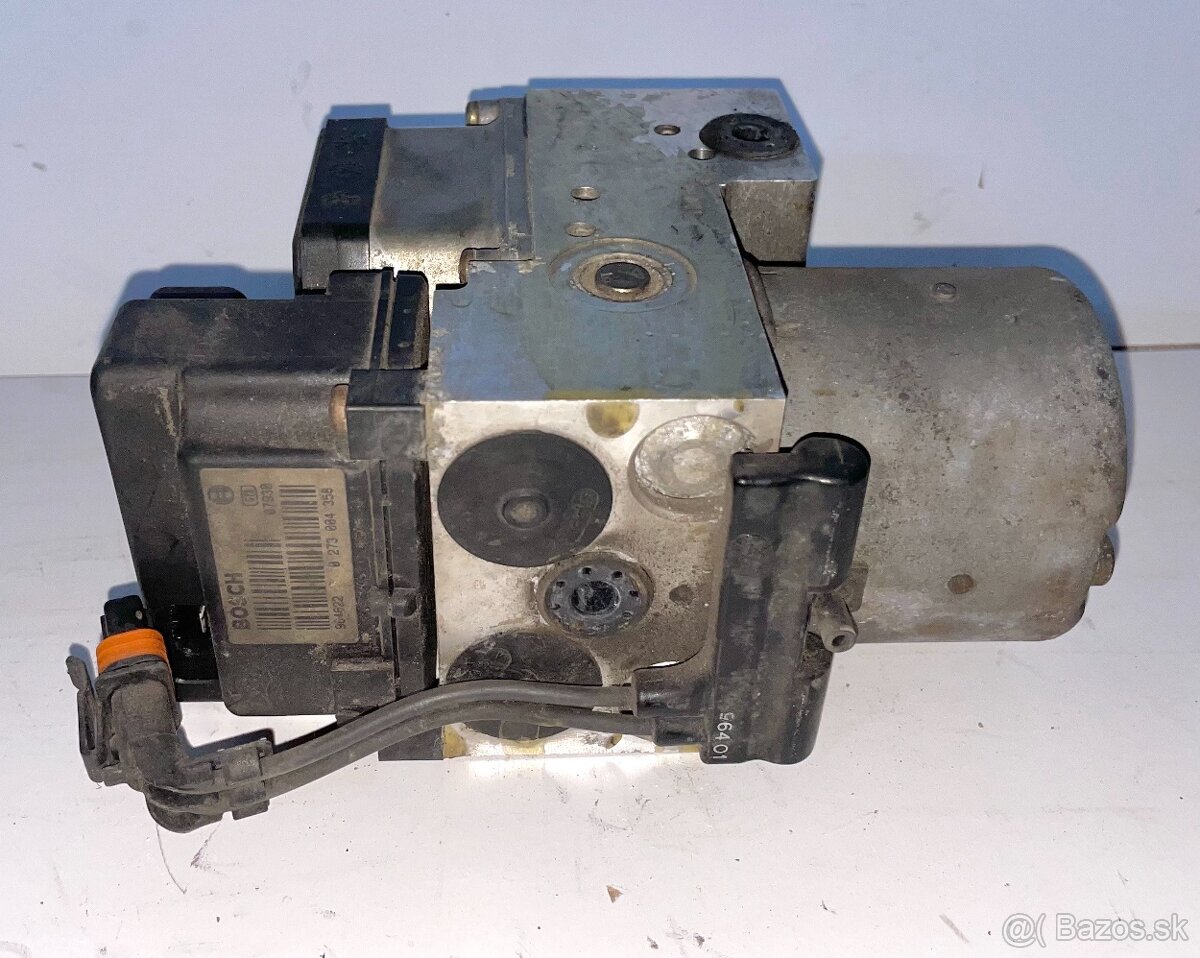 ABS kocka VW Passat B5