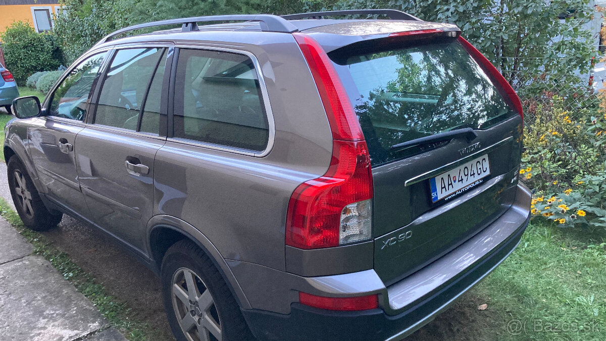 Predám Volvo XC90 D5 Momentum