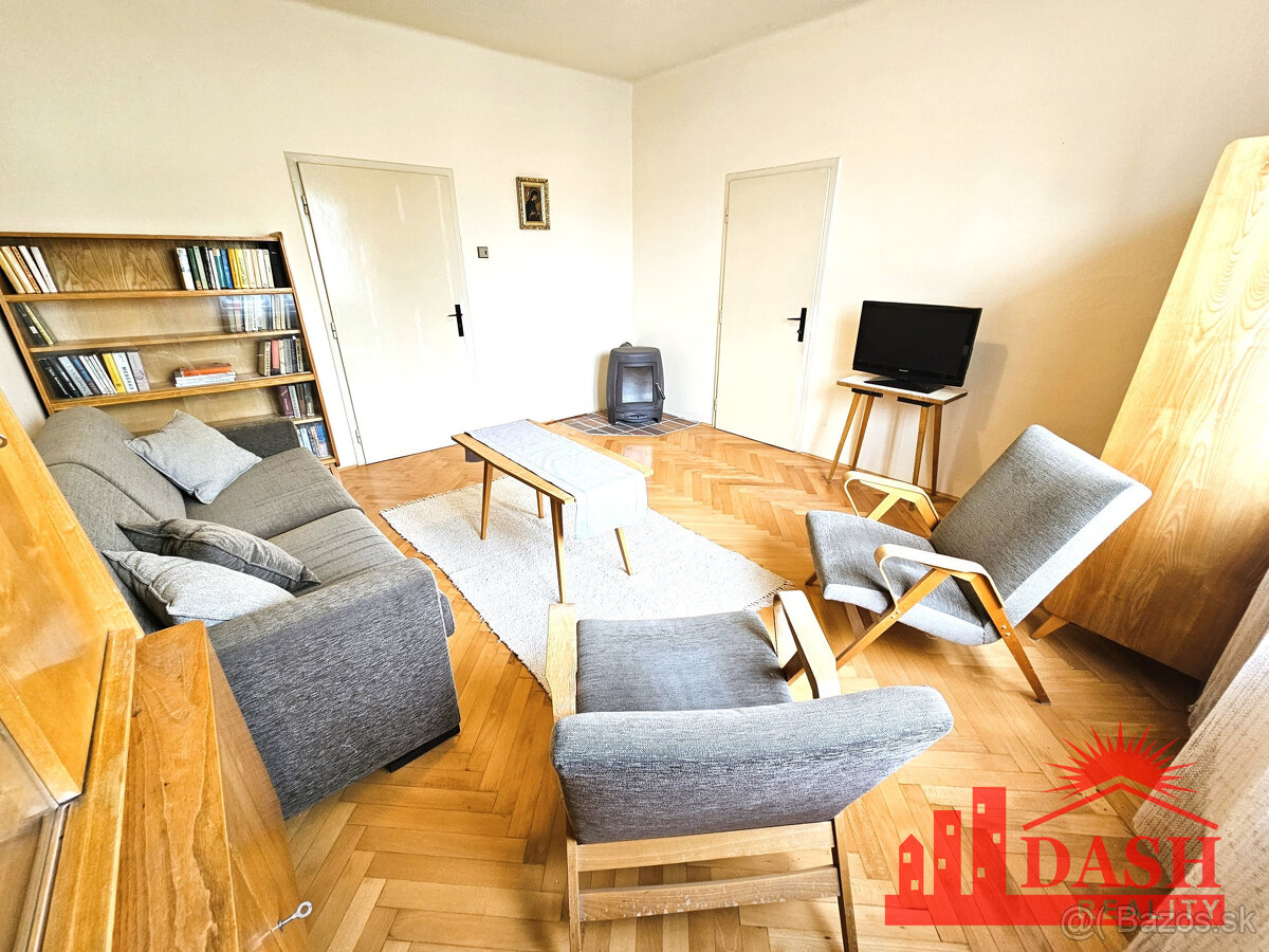 Na predaj veľký 2 izbový byt v centre mesta, 64 m2, Piešťany