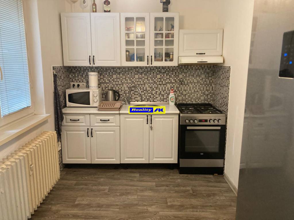 2 izbový byt s loggiou Martin Sever