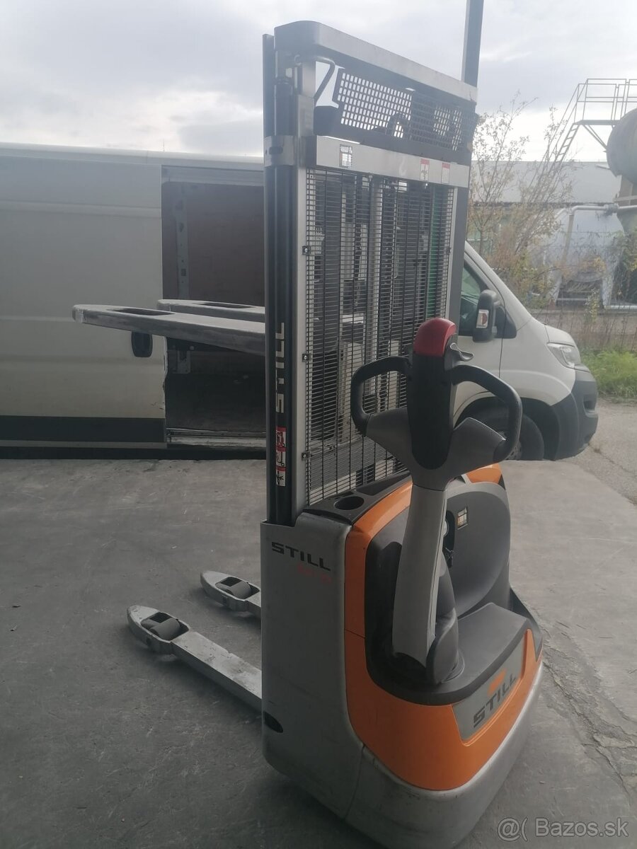 Vysokozdvižný vozík EXV 12i PRIO