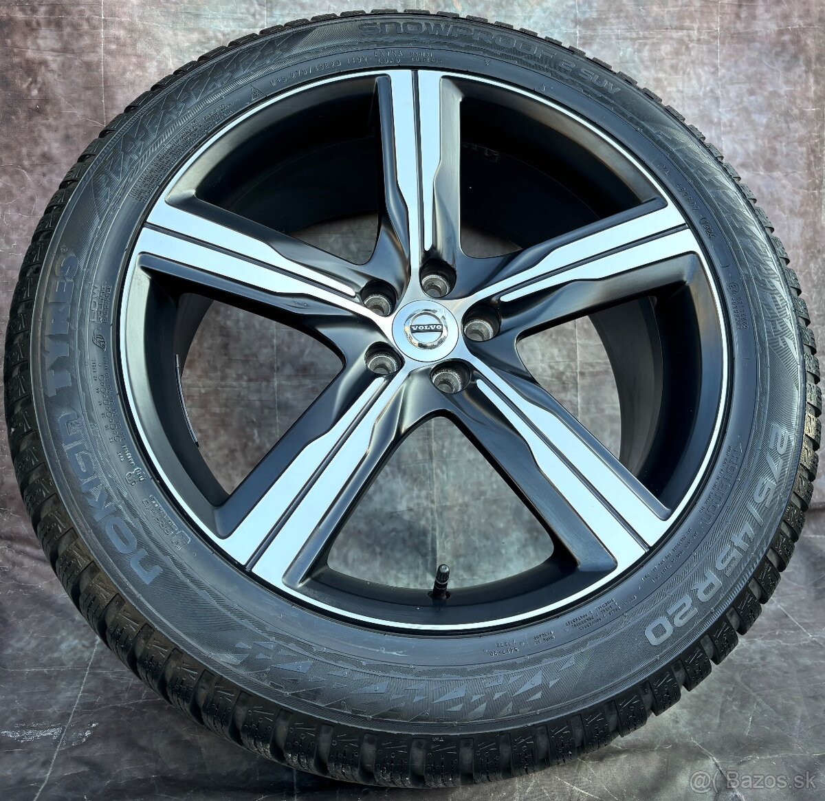 Zimní sada Volvo XC90 275/45R20 110V