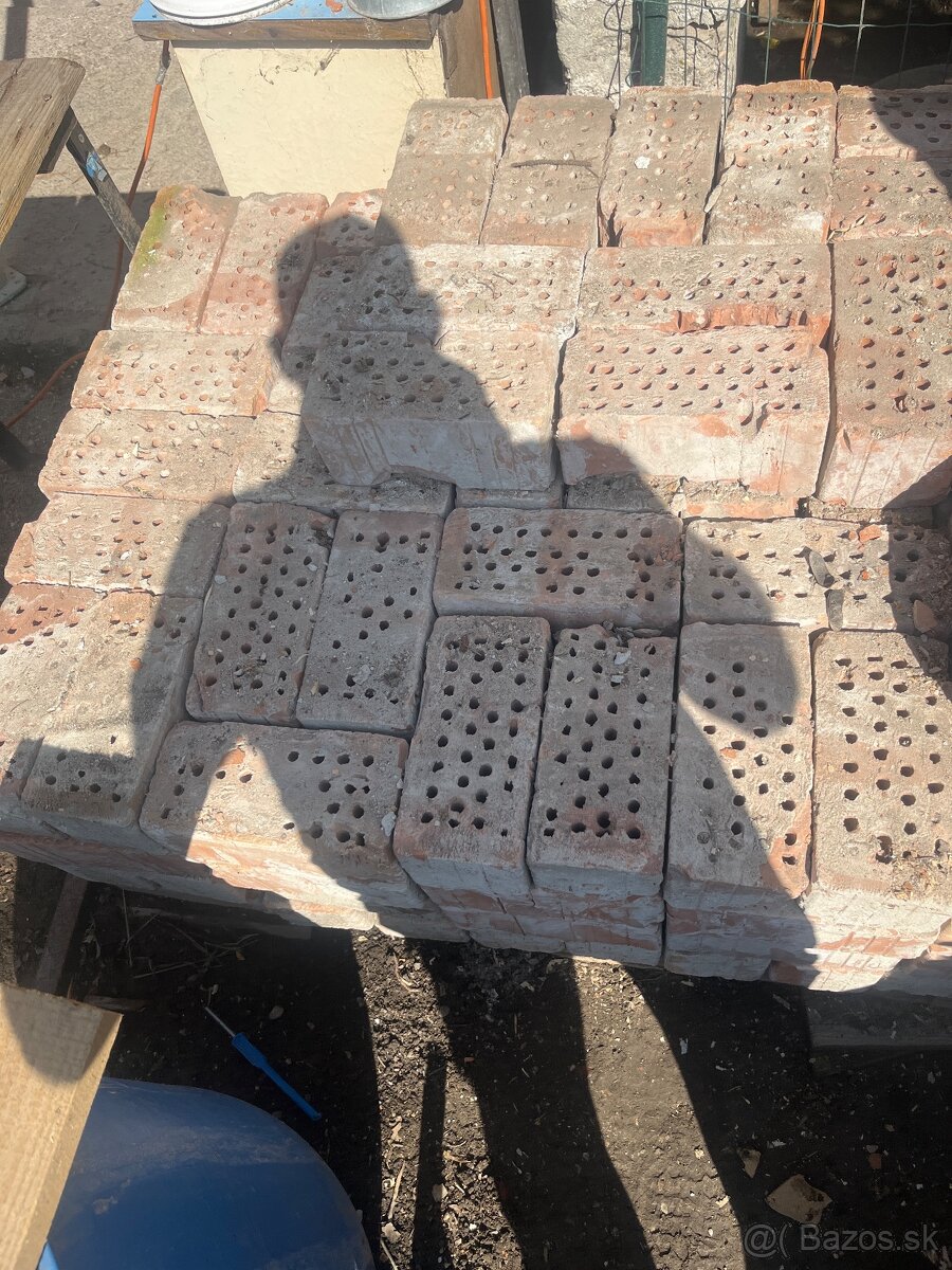 Predám voštinove tehli