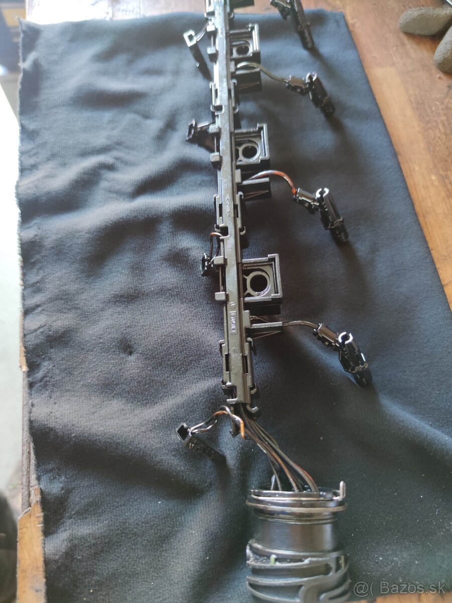 Riadiaca jednotka+ kabeláž vstrekovačov 2.0tdi 125KW PD