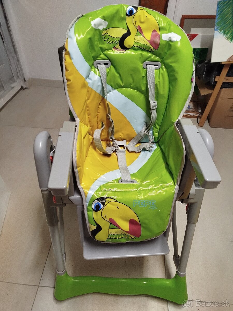 Detská stolička na kŕmenie