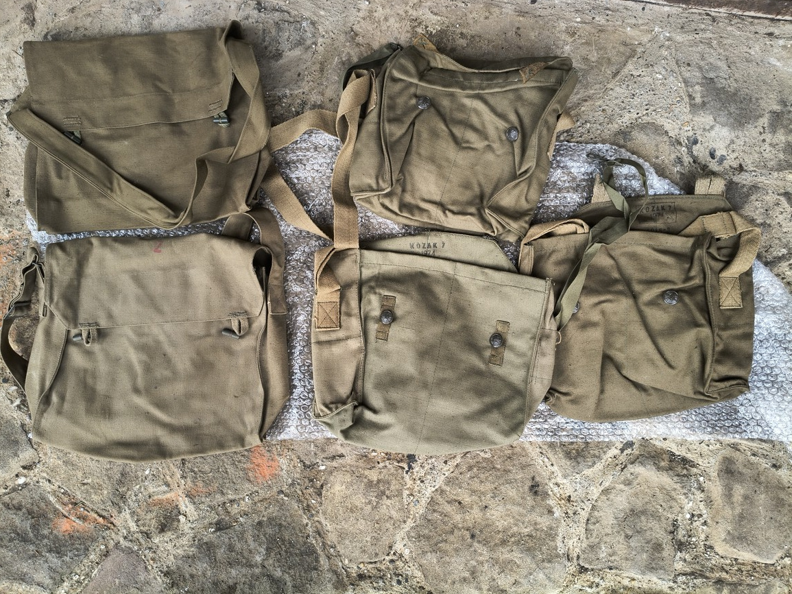 Malá polná vzor 60,brašna,vojenská,vojenský sekera