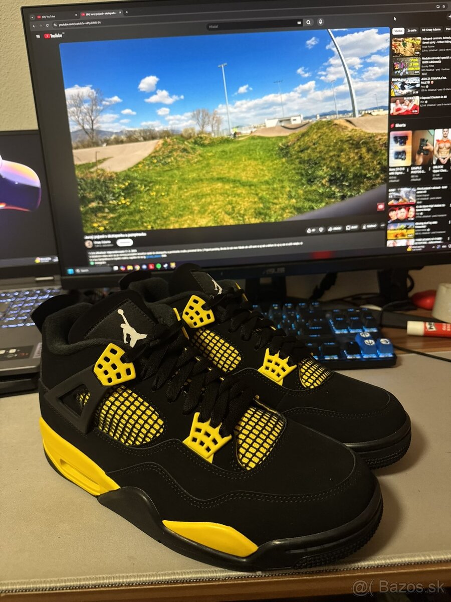 Jordan 4 Yellow Thunder