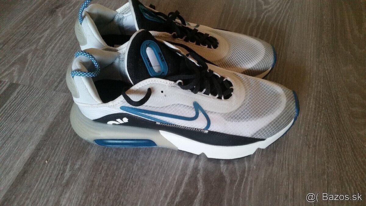 Botasky NIKE