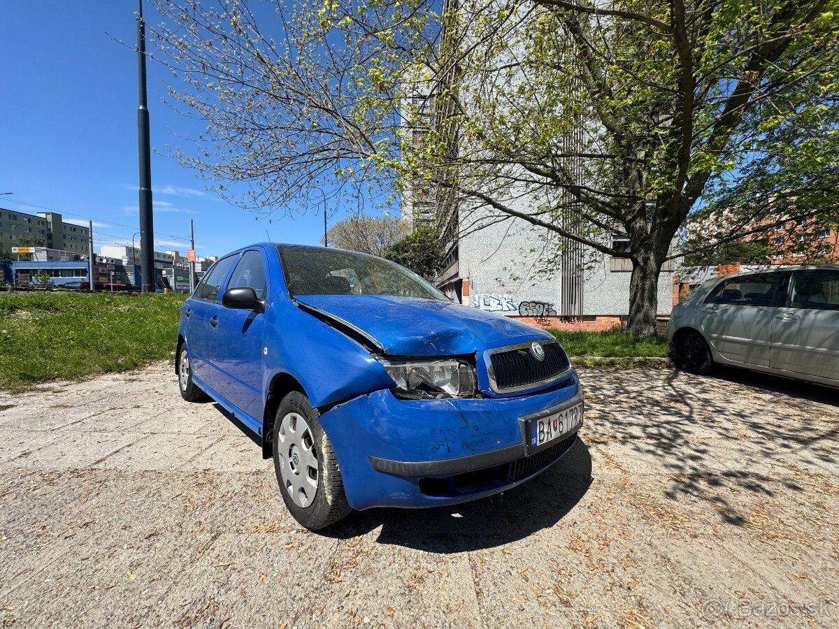 Škoda Fabia Y6 2003
