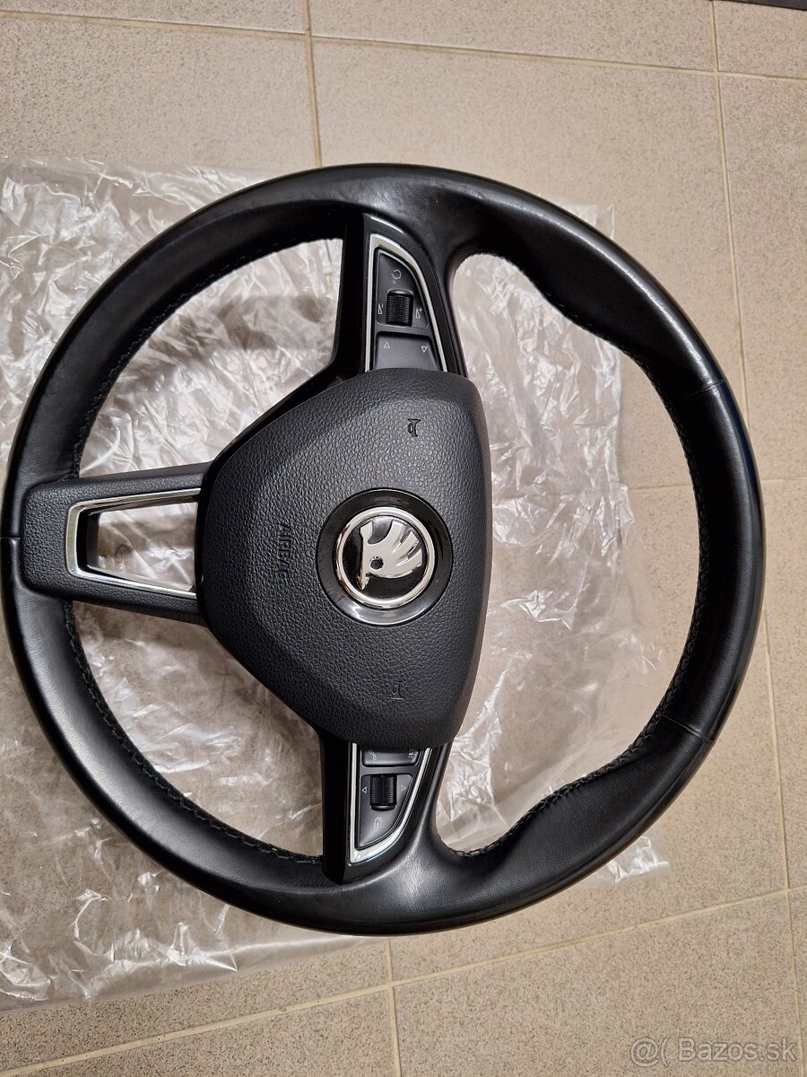 Volant Octavia3.