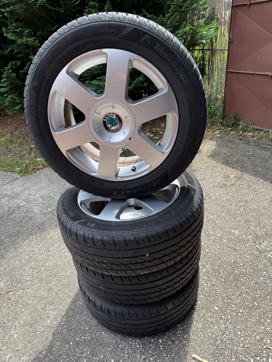 Letná sada Skoda R16 5x112 Vega