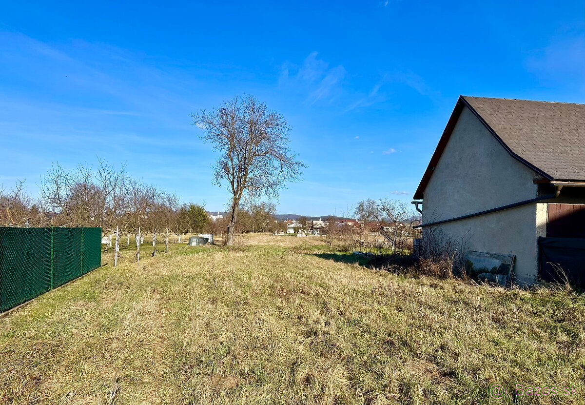 Slnečný stavebný pozemok, Beluša