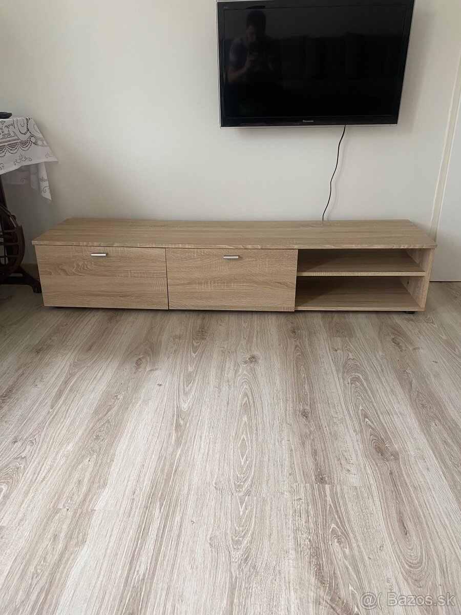 Skrinka napríklad pod TV 165x40x30
