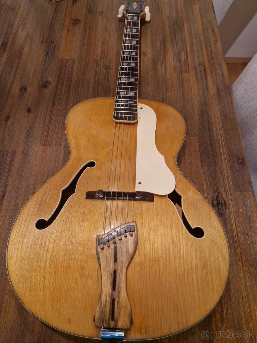 predam gitaru cremona luby