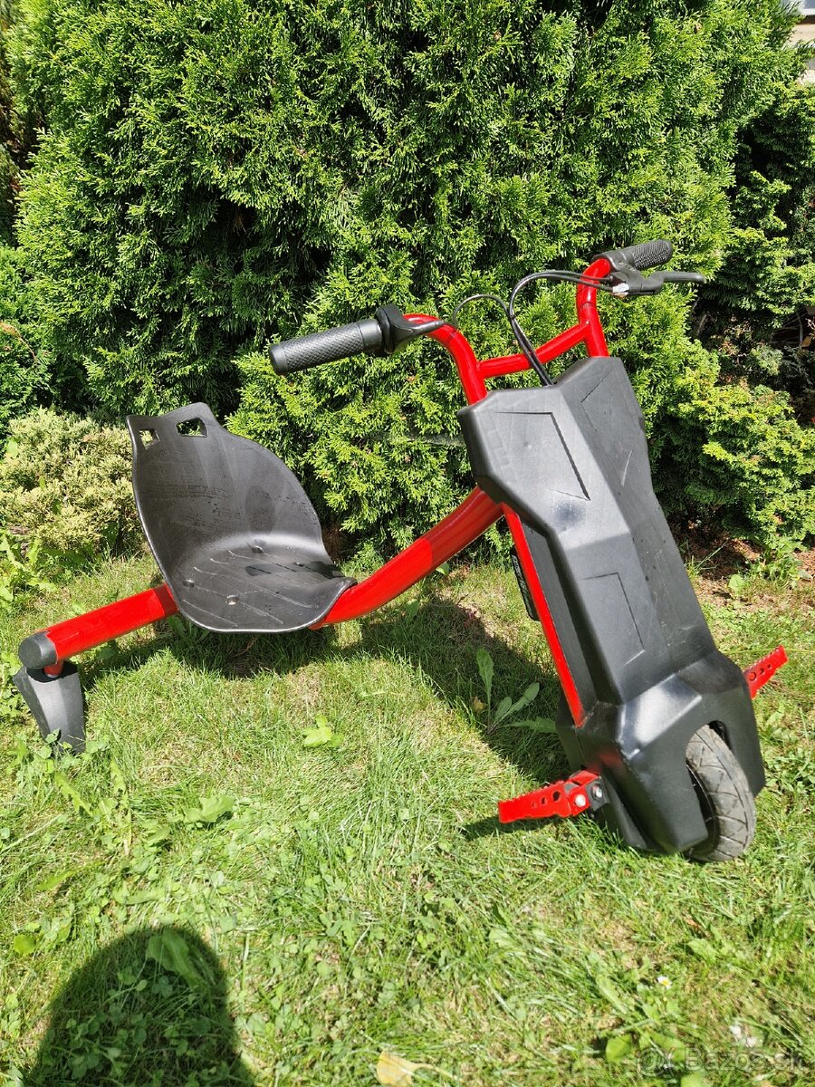 Detská elektrická trojkolka
