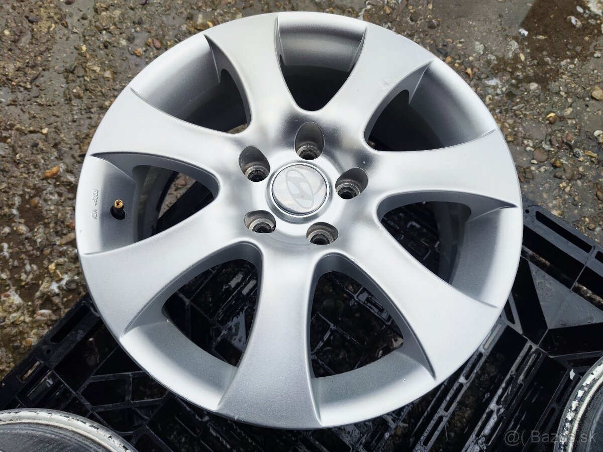 Alu sada =5x114,3 =R17= original HYUNDAI