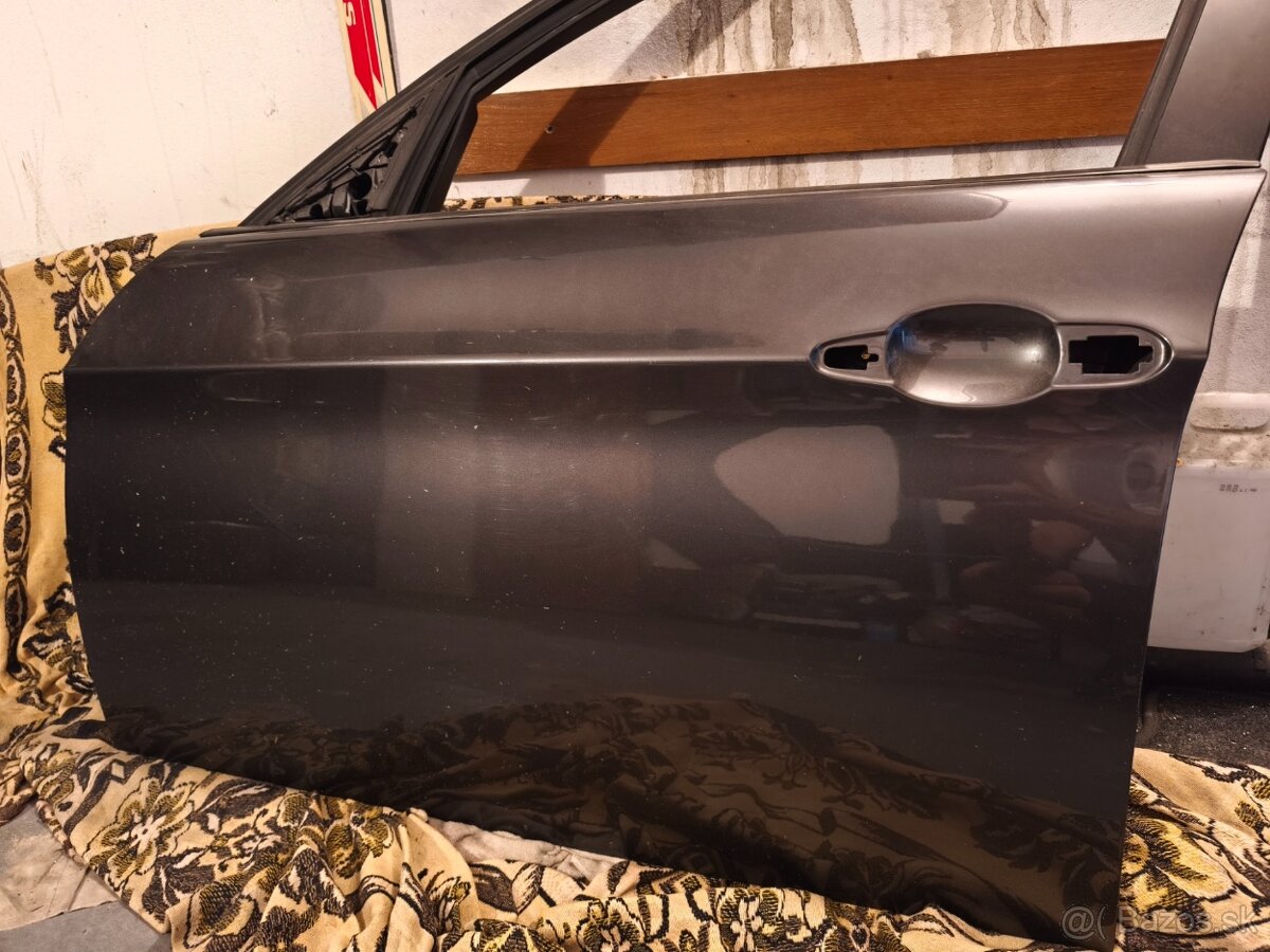 BMW E90 E91 vodicove dvere