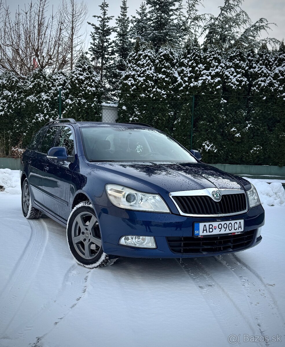 ŠKODA OCTAVIA COMBI 1.6 MPi