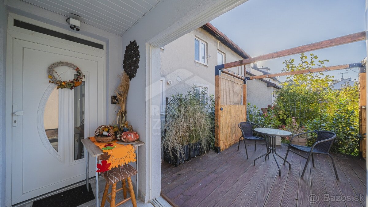 3i chyžka s terasou blízko centra