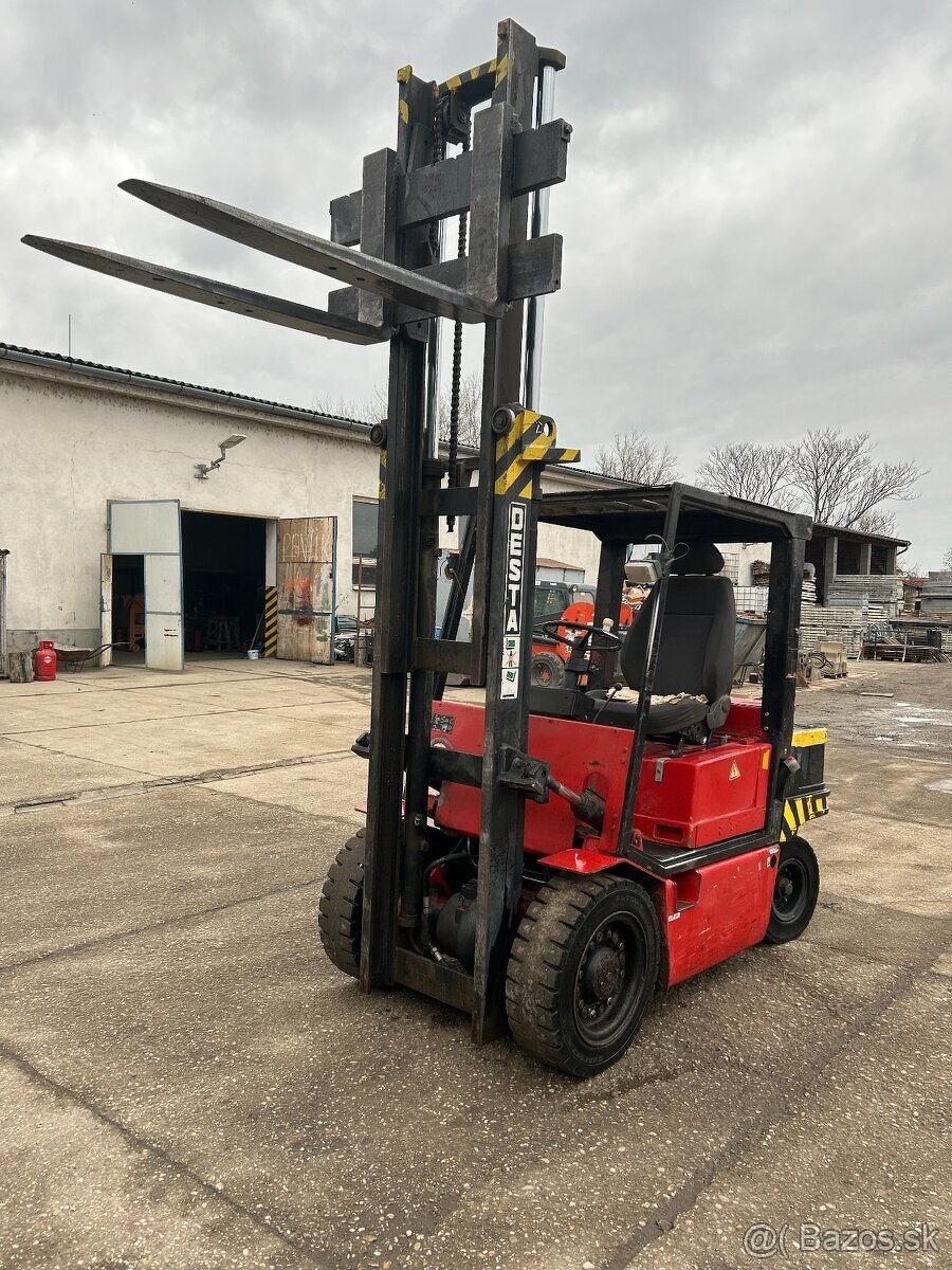 Desta motor Zetor proxima