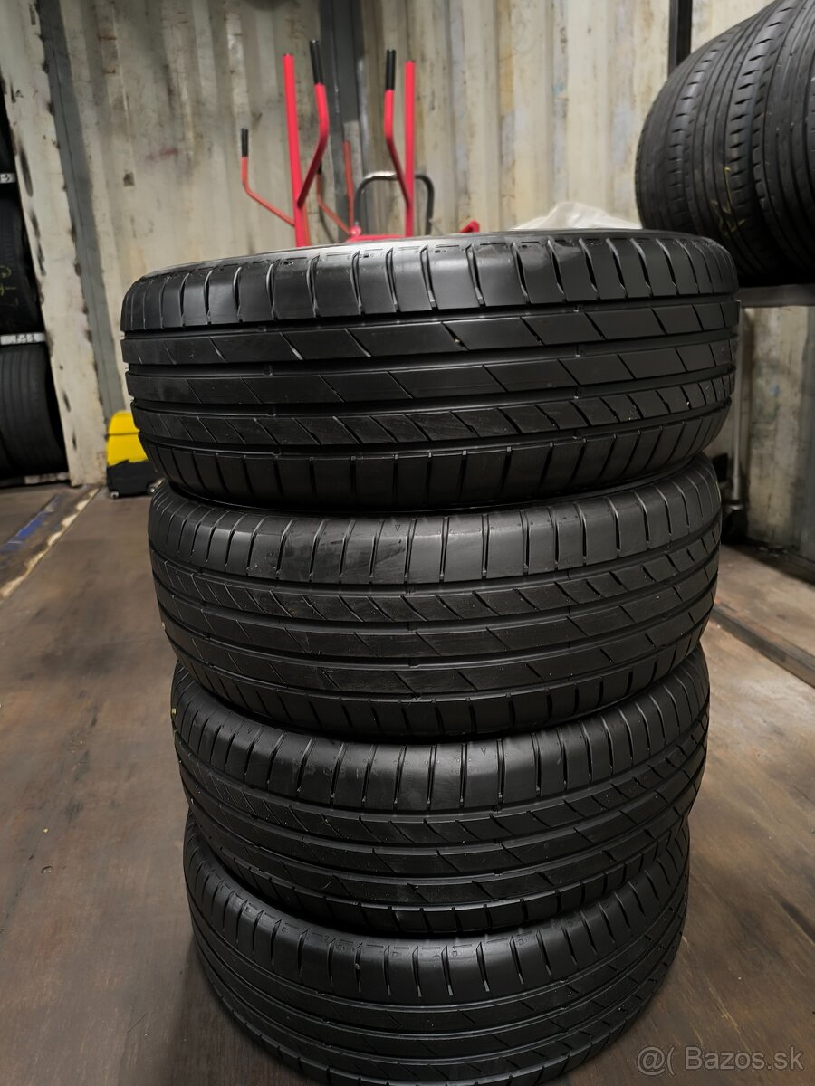 Kumho Ecsta 205/60 R16 92V
