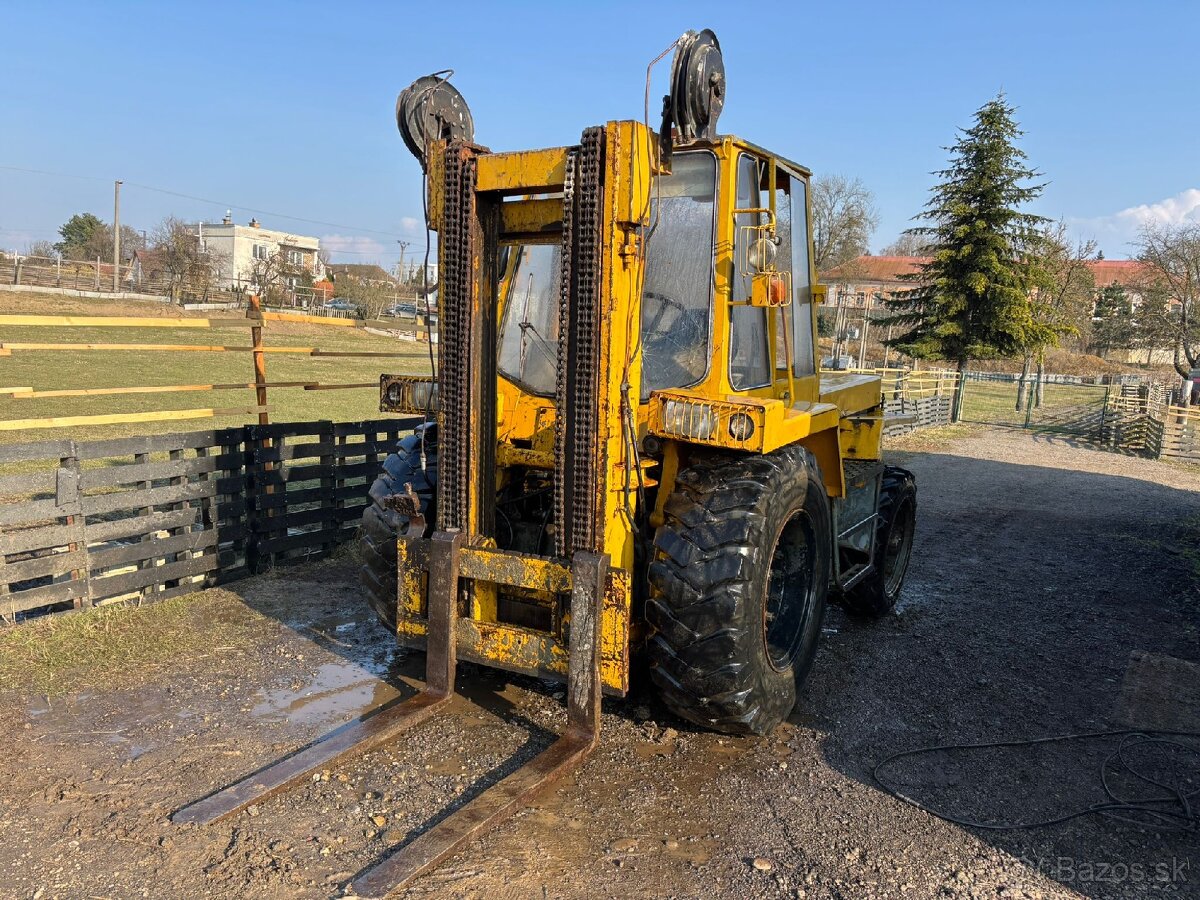 Vysokozdvižný vozík