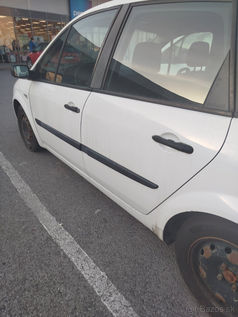 Predám Renault Scénic II 1.5 dCi – 2005