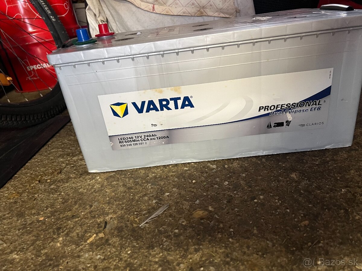 Nová batéria 12V - 240ah