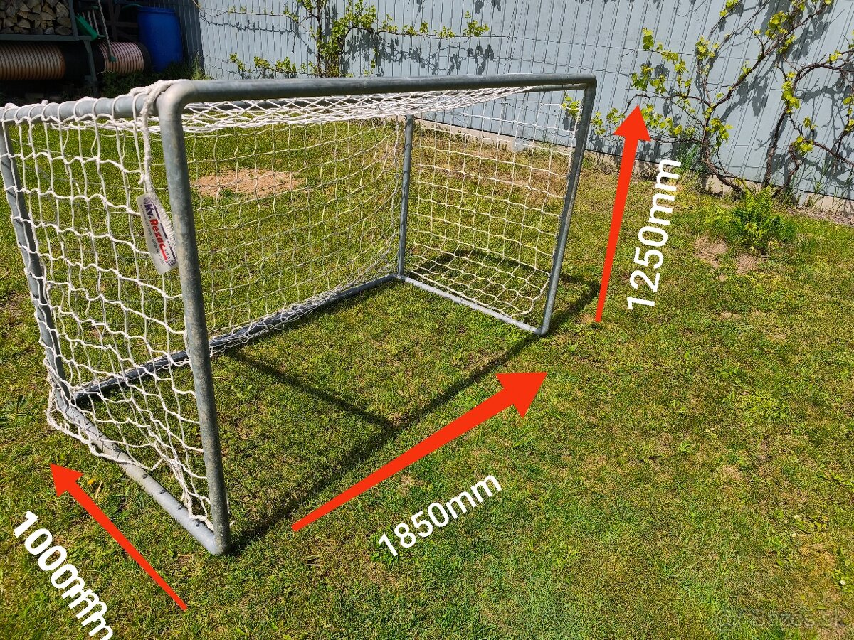 Futbalové bránky