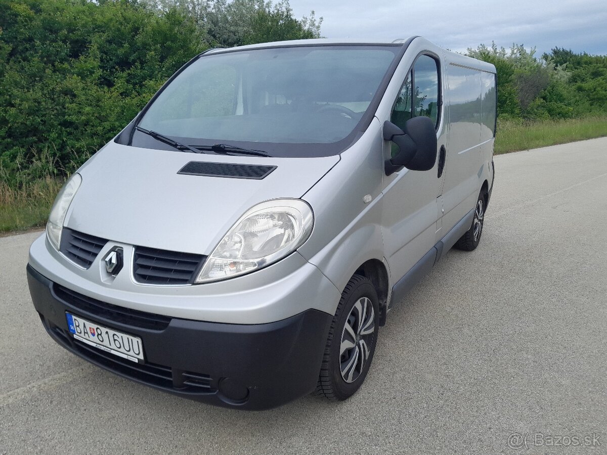 Predám Renault Trafic 2,0dci