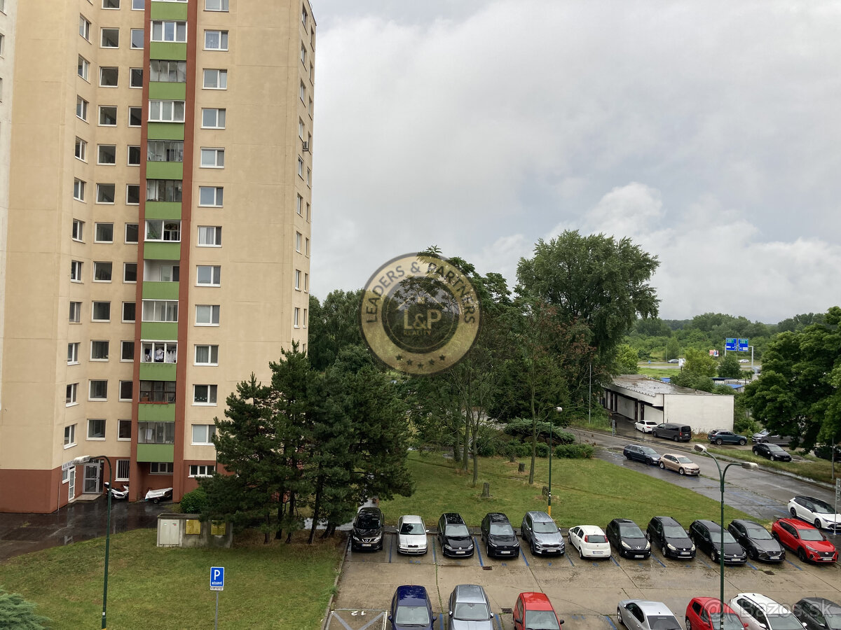 PREDAJ 3izbový byt Petržalka