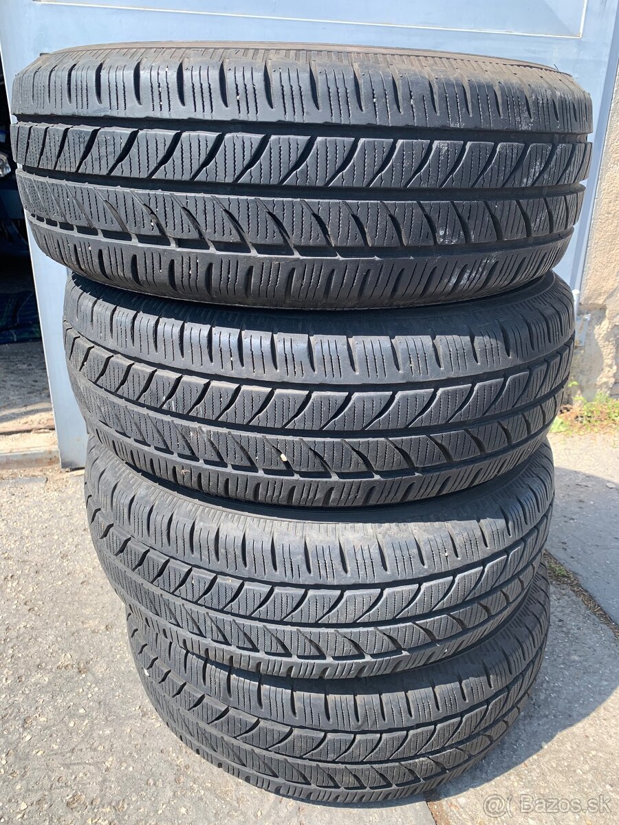 Pneumatiky 205/65 R16