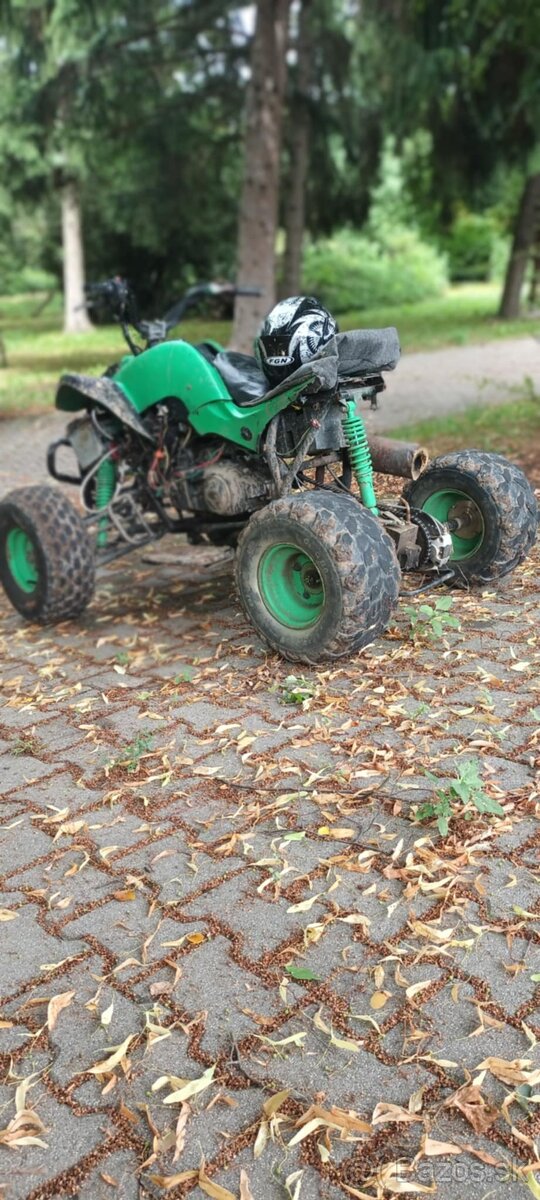 Štvorkolka 150