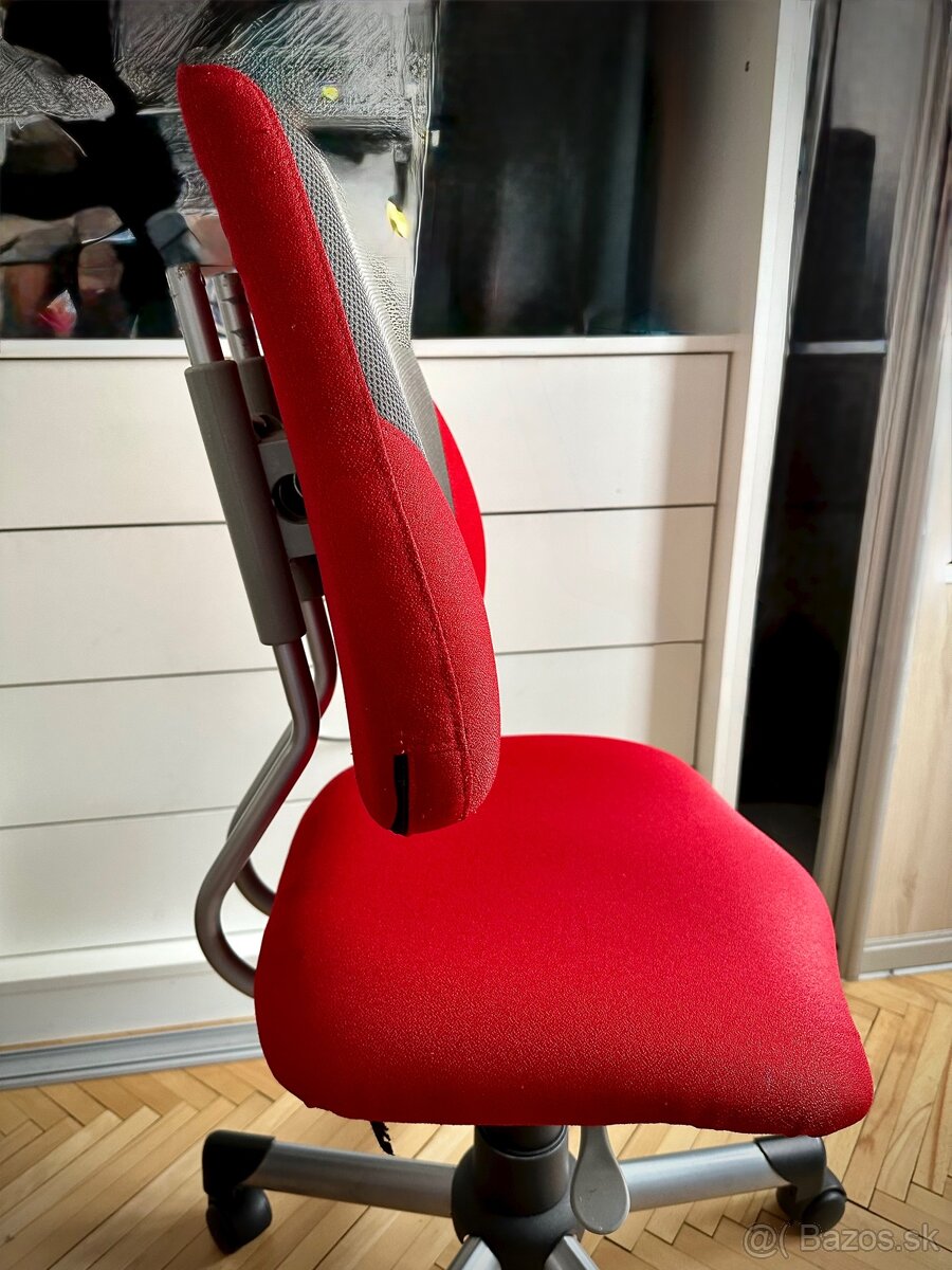 Detska ergonomicka rastuca stolicka Mayer