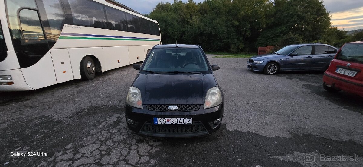 Ford fiesta 1,6 S benzin 74 kw