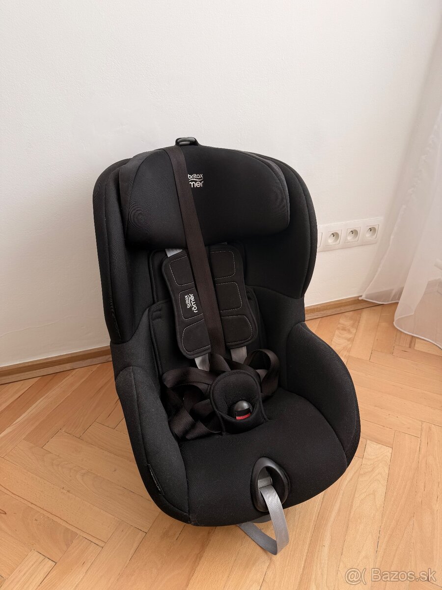 Predám autosedačku Britax Römer 9-18kg