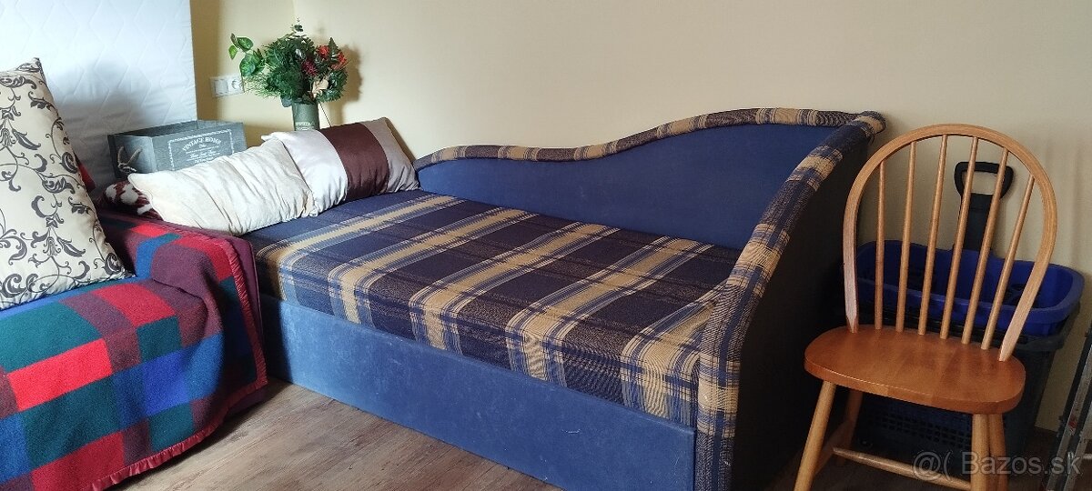 Rozkladacia posteľ a nový madrac