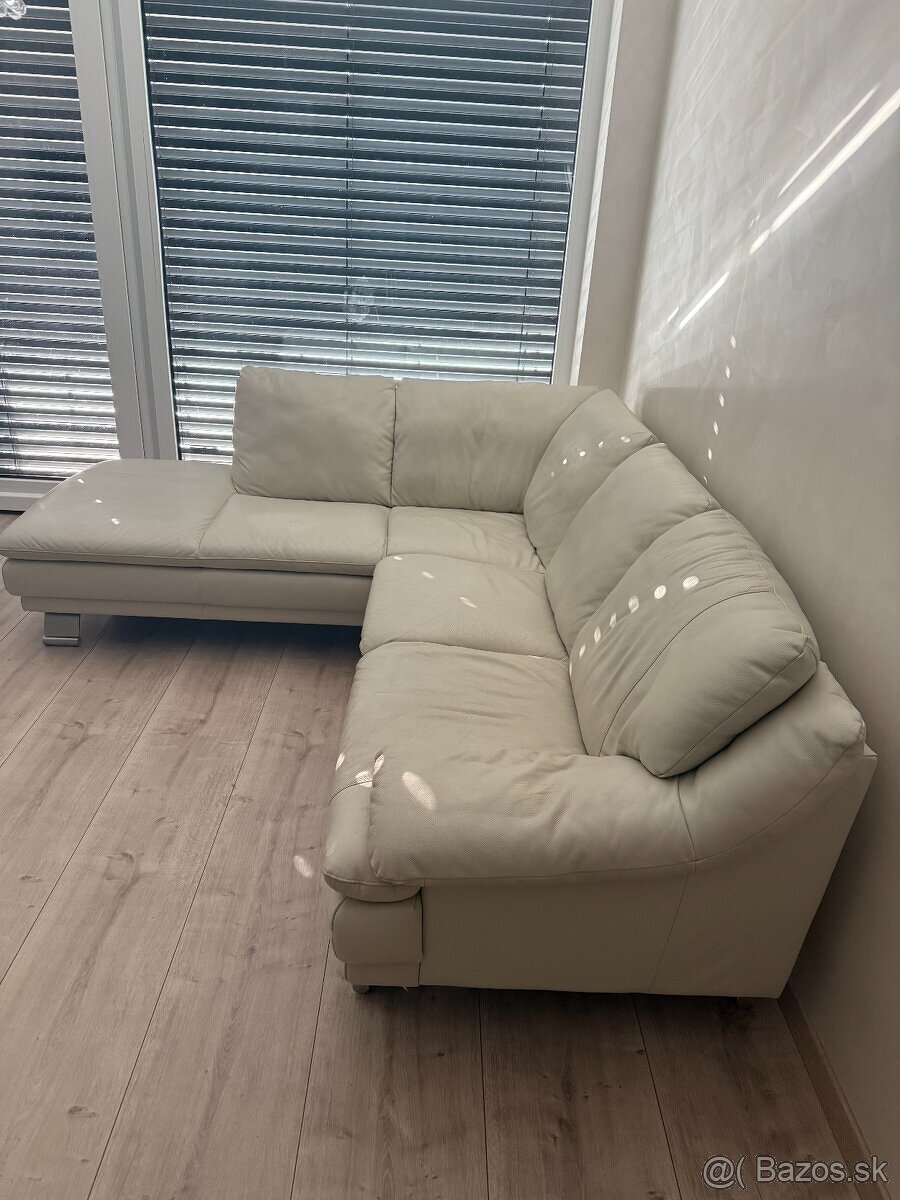 Krémová kožená sedacia súprava