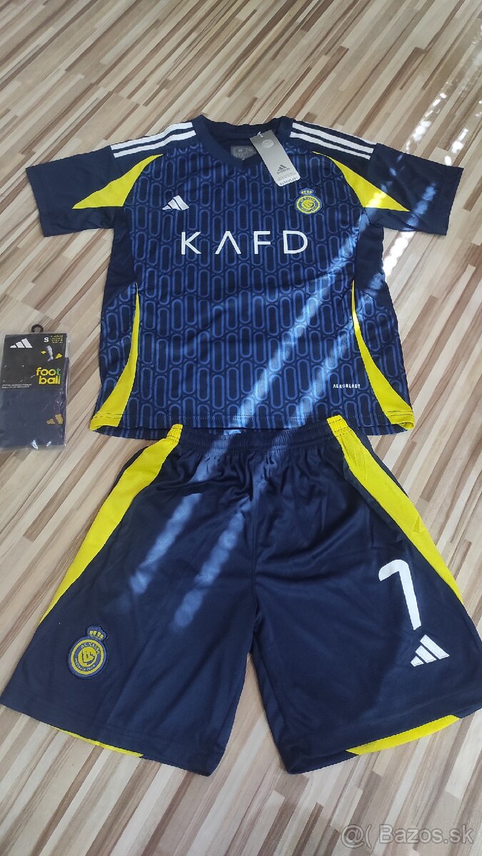 Nový detský dres Al nasr - Ronaldo