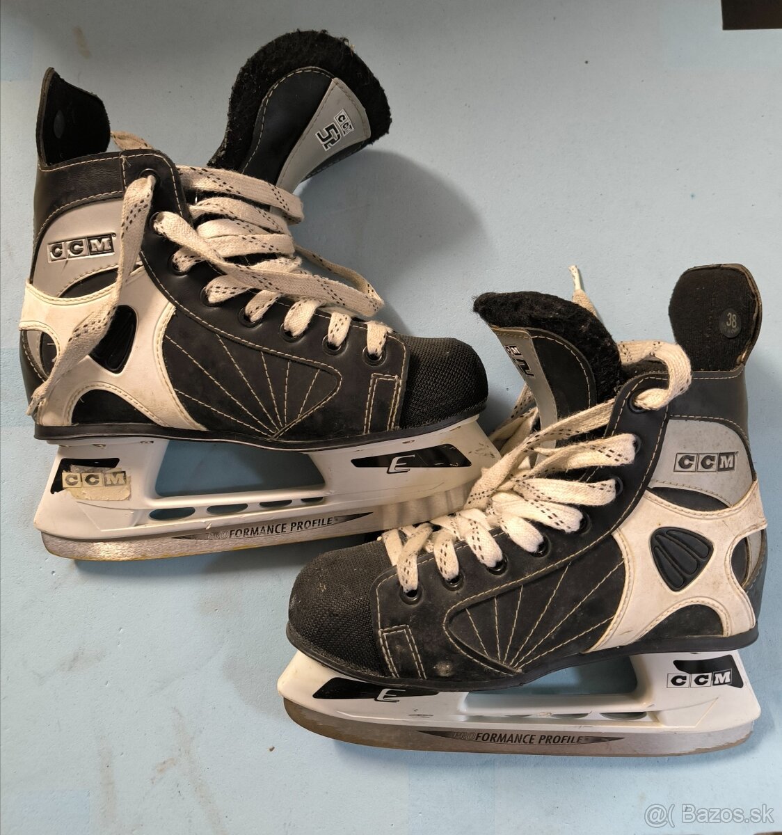 Korčule CCM velkost 38