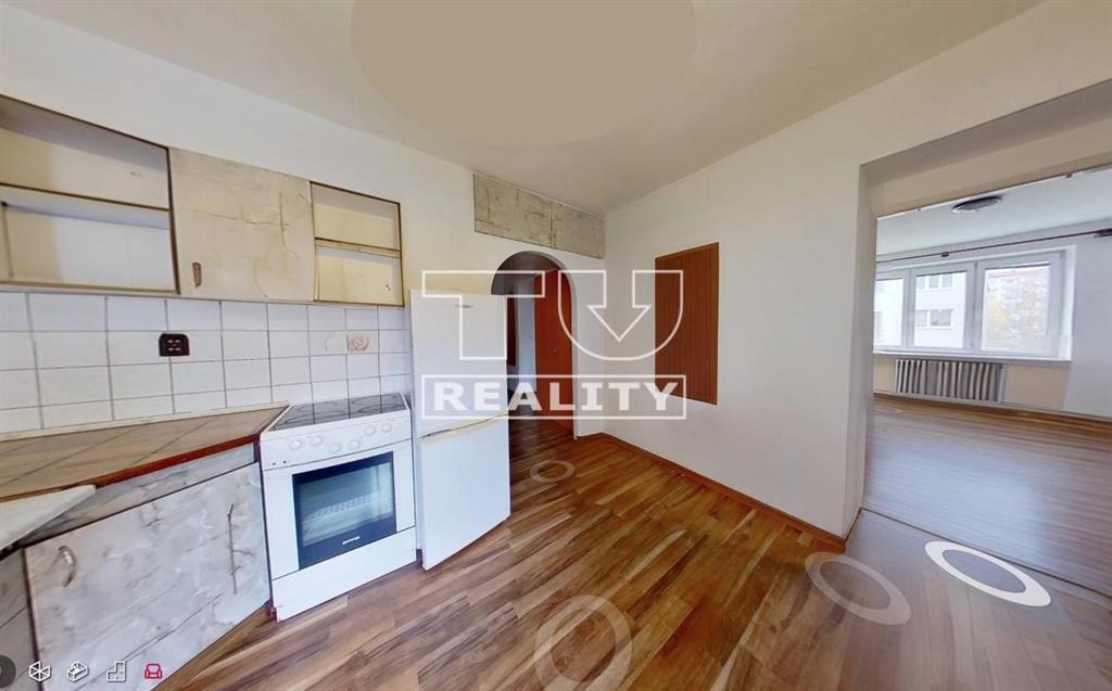 2-IZBOVÝ BYT,KOMPLETNÁ REKONŠTRUKCIA,BALKÓN,RUŽINOV,56m2