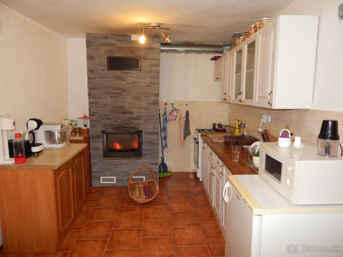 PREDANÉ SPEKTRUM REALITY - Na Predaj 2-izbový rodinný dom