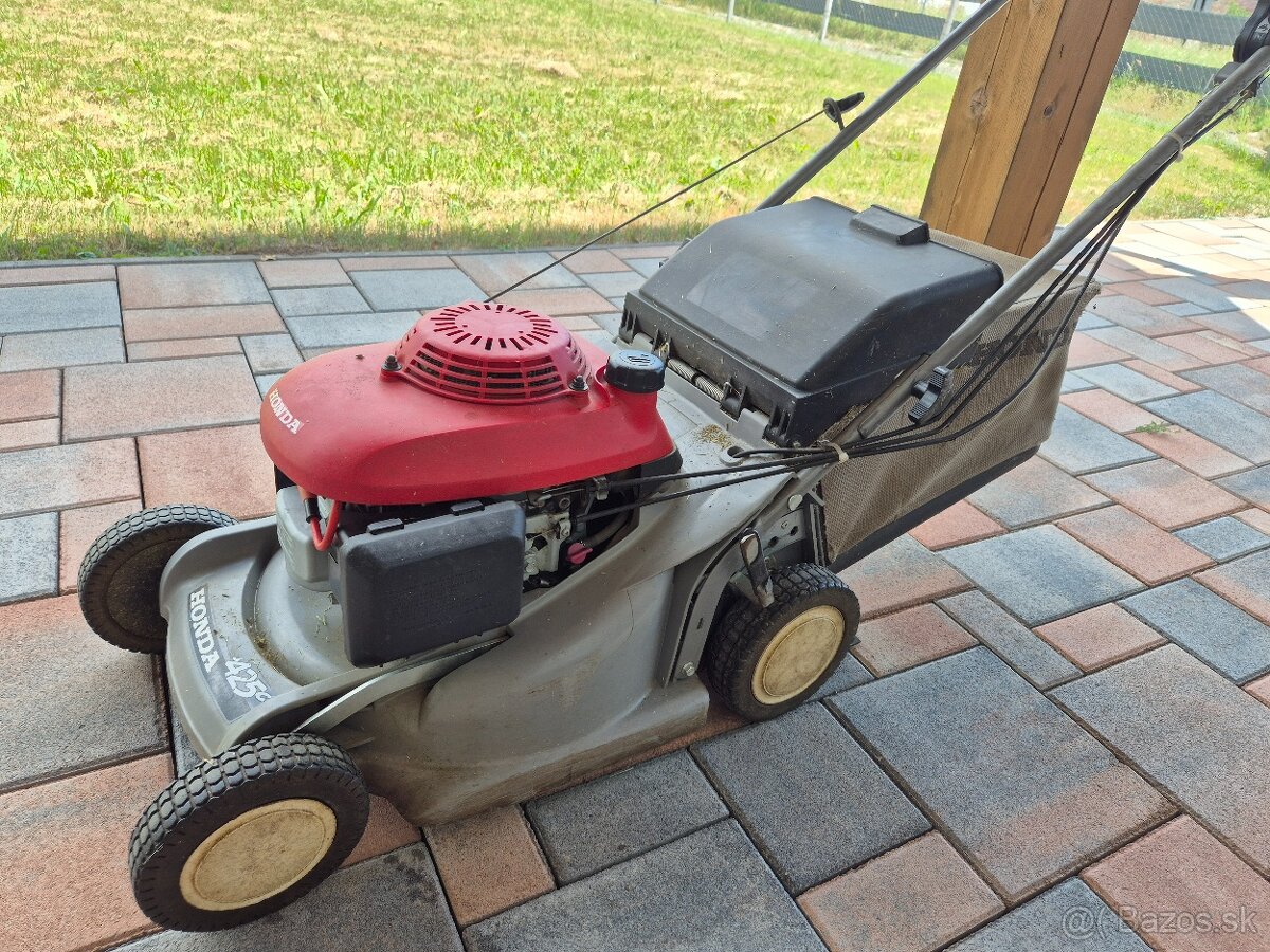 Honda HRB 425C
