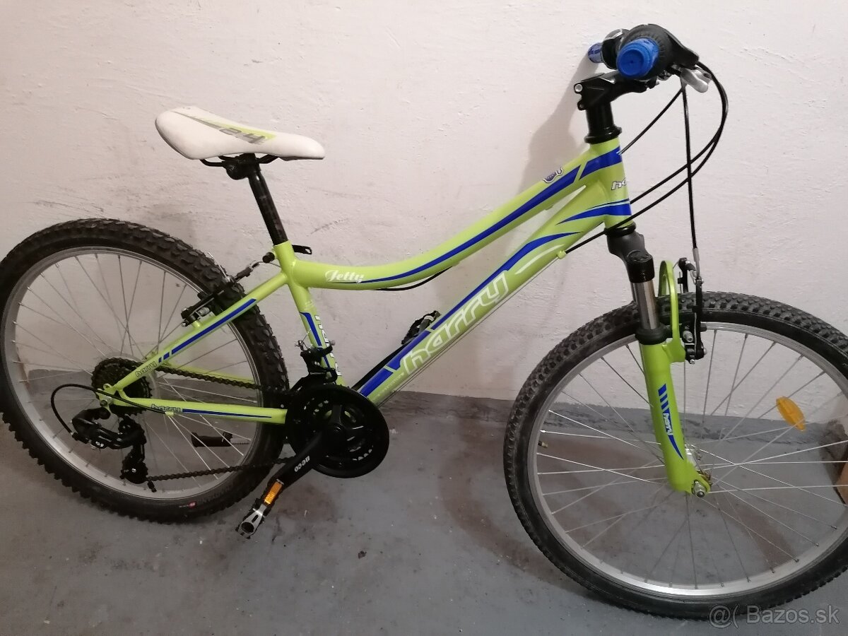Horský bicykel 24