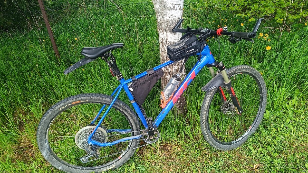 Predám bicykel BH